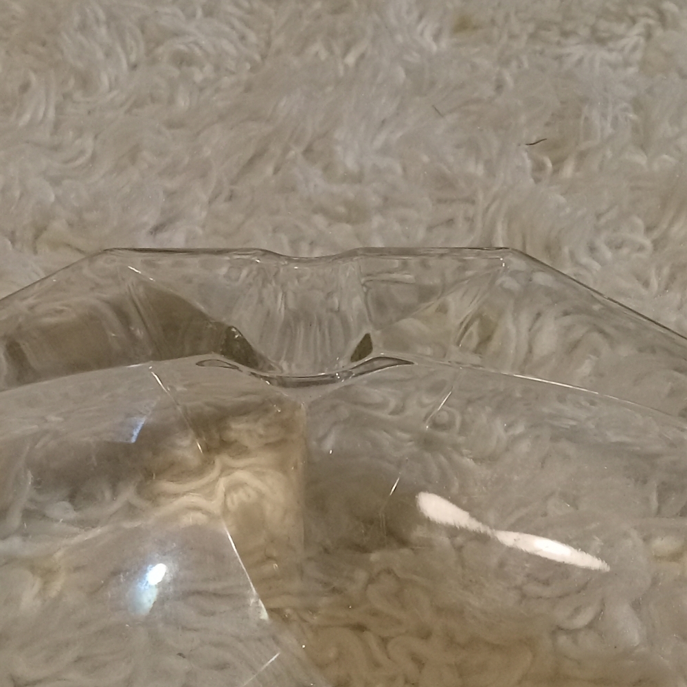Glass - Picture 5 of 9